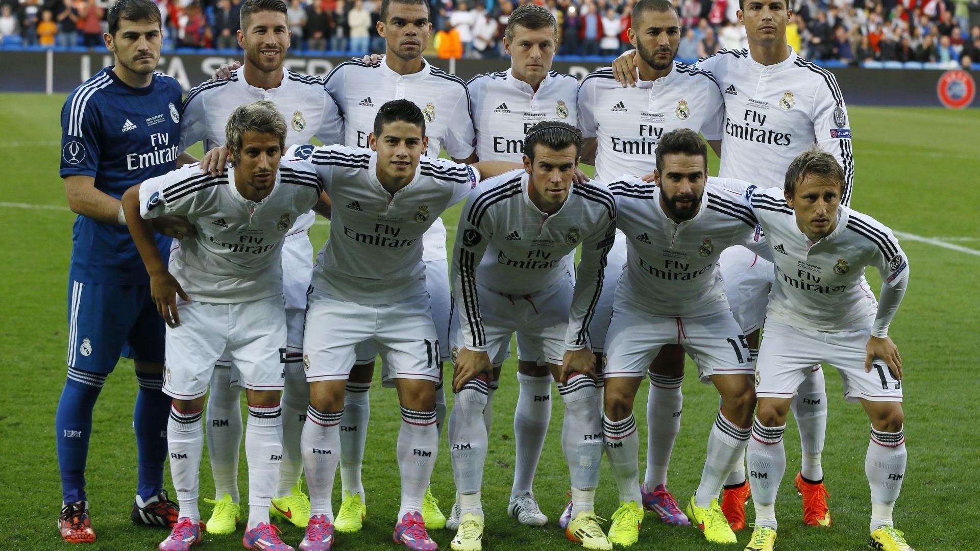 弗朗索瓦·霍尔茨豪伊泽：用精确传球和快速反应锁定南非队胜局