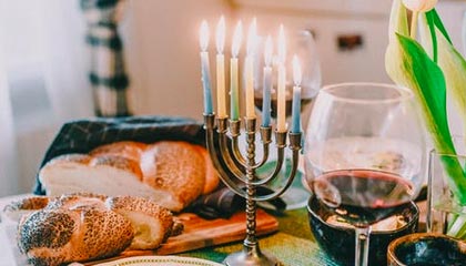 开云体育官方网站-《高校电竞专业逐步普及，未来电竞人才供应链已形成》，高校电竞产业链